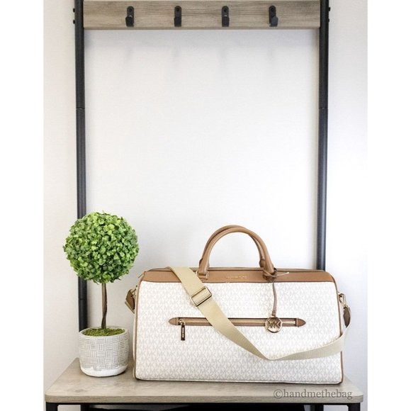 Michael Kors Travel XL Vanilla Top Handle Zip Duffle Weekender Luggage Bag - Picture 2 of 7